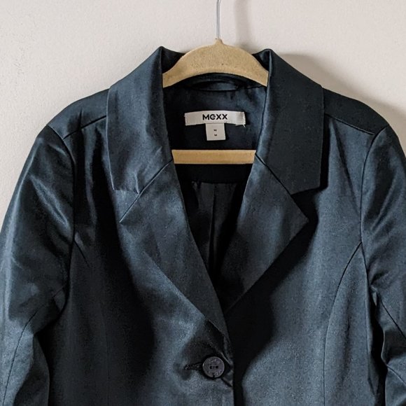 Mexx - Girls Youth Black 3 Buttoned Blazer - Size 5 / 6 - Picture 2 of 10